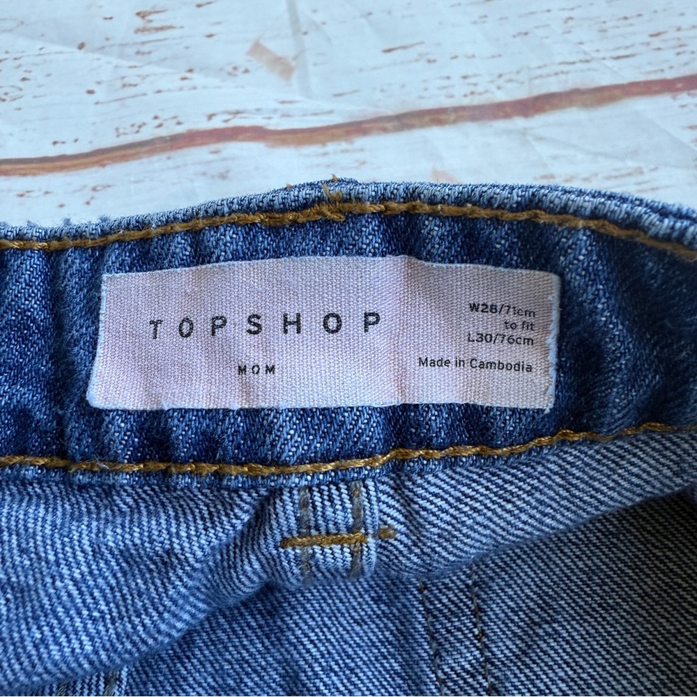 TOPSHOP Momโ Jeans | Size 26/30 | Classic High-Waist Fit - Picture 7 of 9